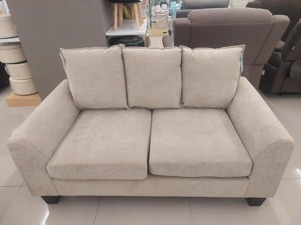 MORRIS SOFA 2 SEATER BEIGE