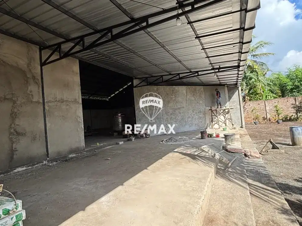 DISEWAKAN GUDANG BARU - LABANASEM KABAT BANYUWANGI