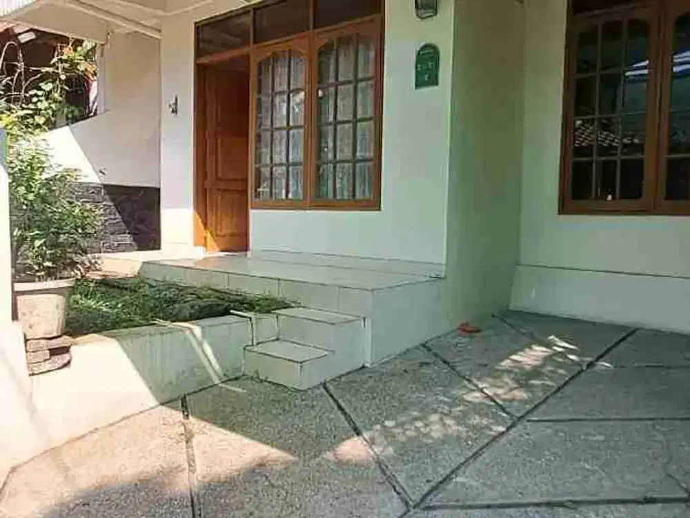 RUMAH TERAWAT STRATEGIS SAYAP RIAU KOTA BANDUNG