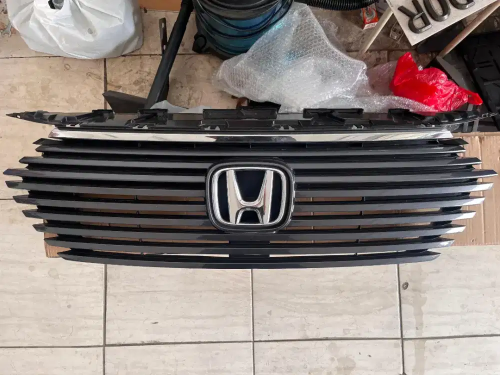 Grill Honda Hrv SE E S 2022 2023 dan 2024 2025