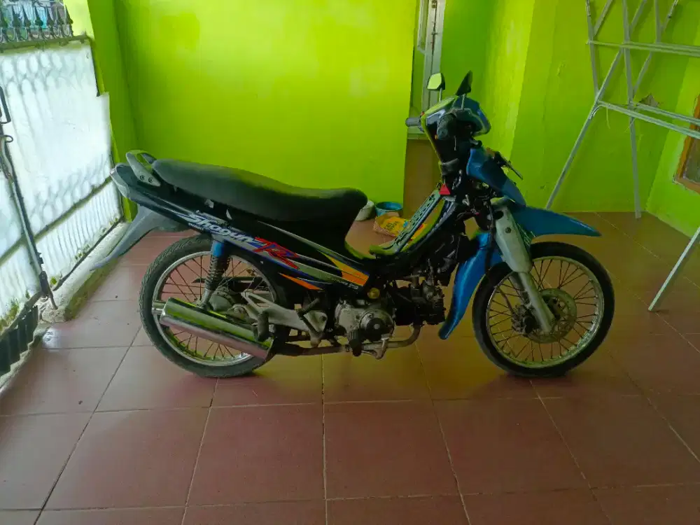 Shogun R 2002 Shogun Ariel