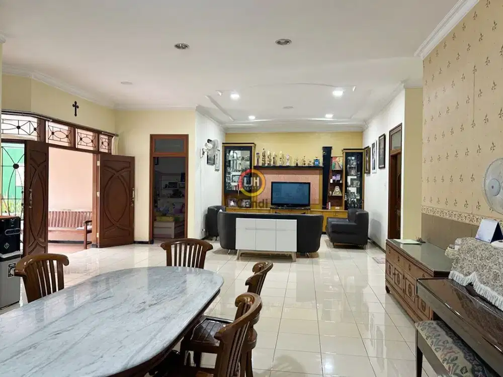 Rumah / Kantor / Gudang Murah Siap Pakai di Pusat Kota Semarang, Sompok Baru