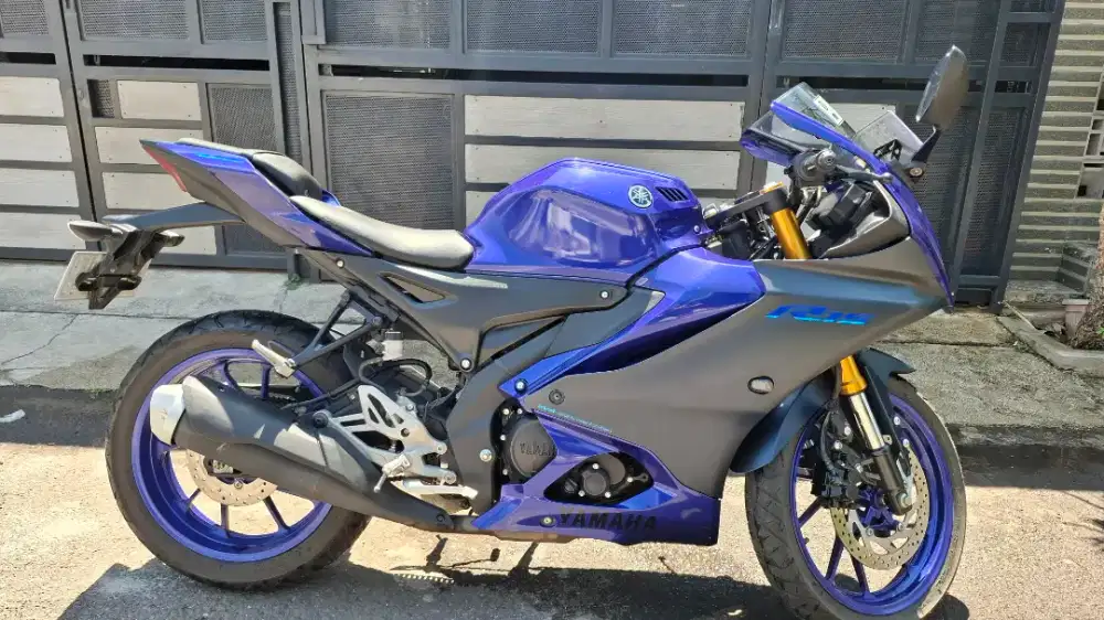 Yamaha R15 V4 Biru Tahun 2023