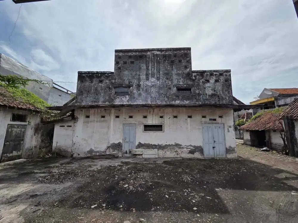 DISEWAKAN Gudang Luas Ngaglik, Surabaya