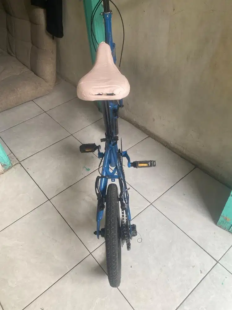 Sepeda lipat normal