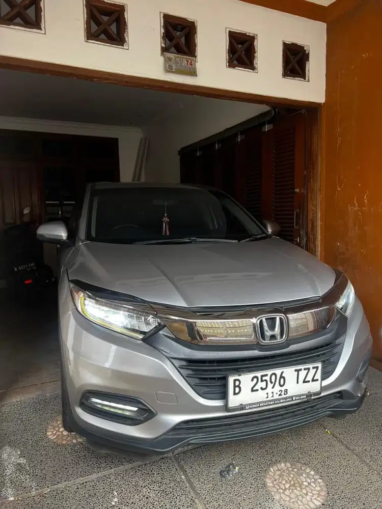 (Harga cash Km 60rb) Honda HRV Special Edition 2018 Facelift Ex Dokter