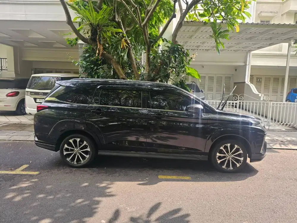 Kondisi Terawat mulus, Mobil Toyota Avanza Veloz Q (2022)