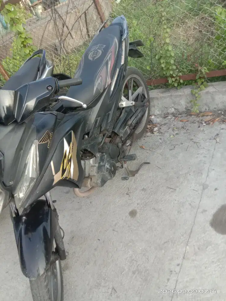Honda CS1 ORIGINAL 2012