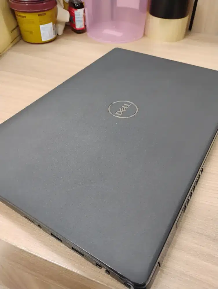 Dell Latitude 3520 i5 8gb 512 nvidia