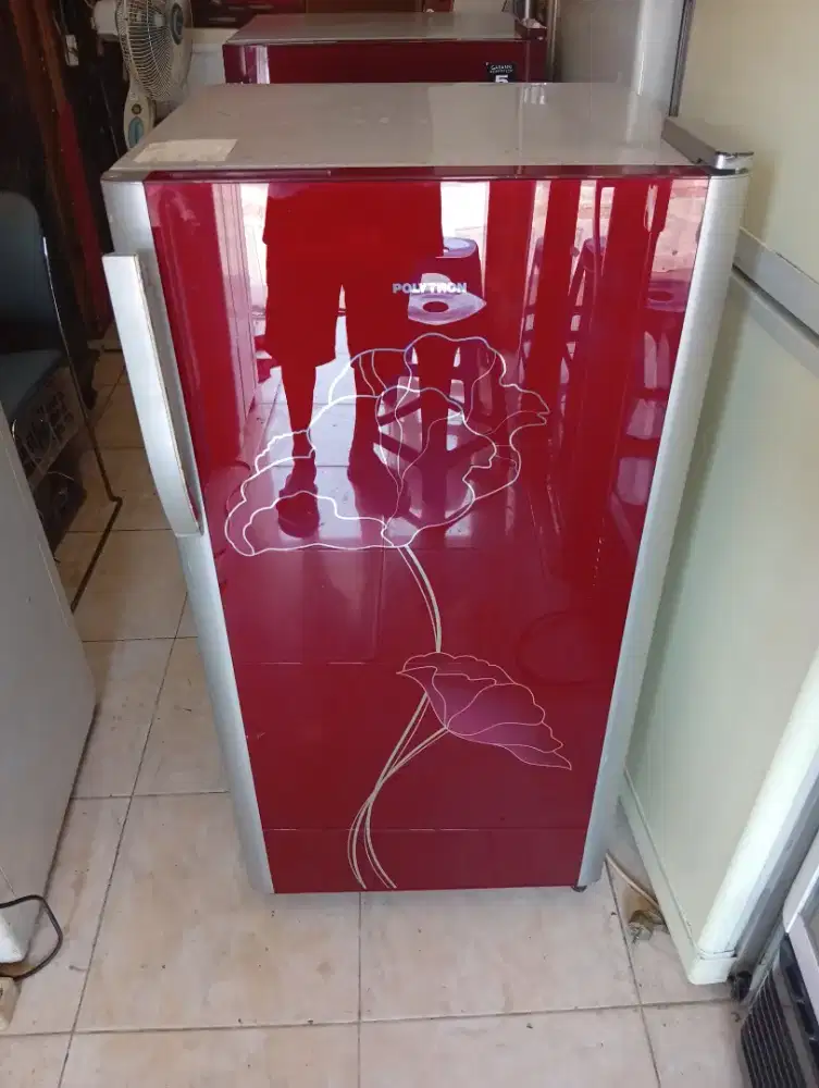 Kulkas bekas 1 pintu Mer politron atas bw dingin