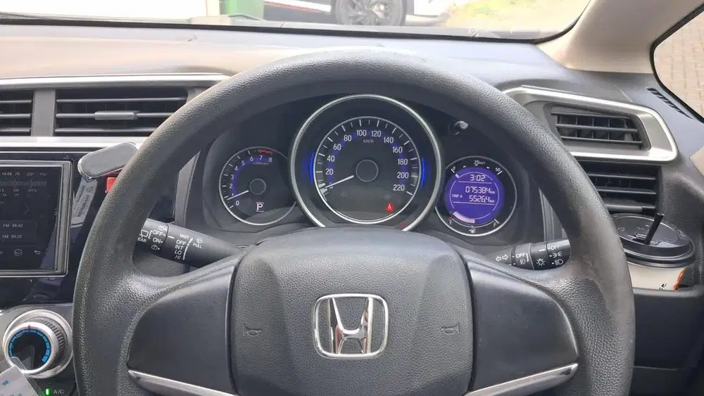 DIJUAL HONDA JAZZ S MATIC 2016 (Nego)