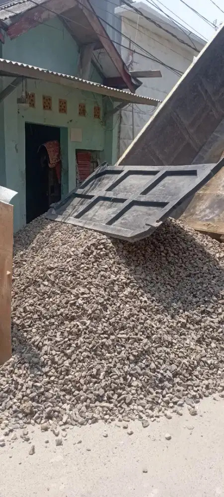 Batu split 1/2 untuk cor