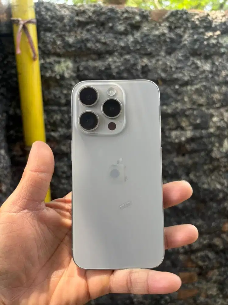 Iphone 15 pro ibox