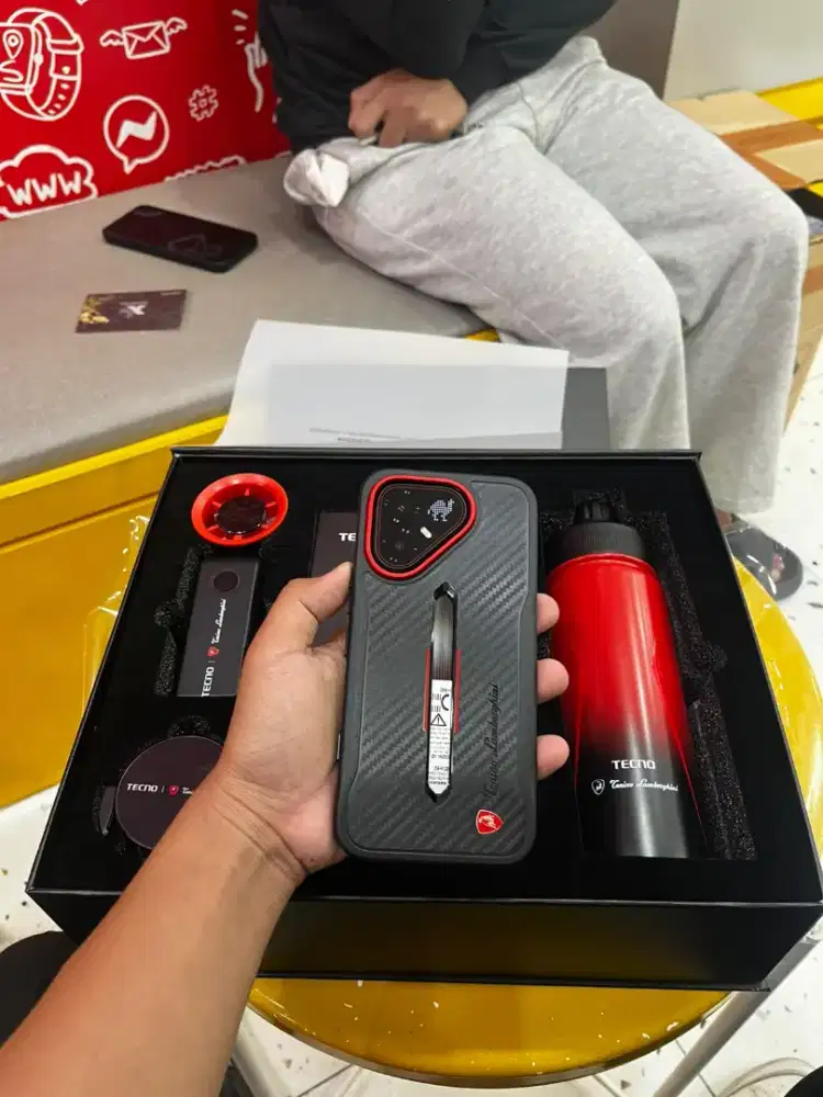 Pova 8 Pro 5G 8+8/256 Spesial Box Promo Up To 800k