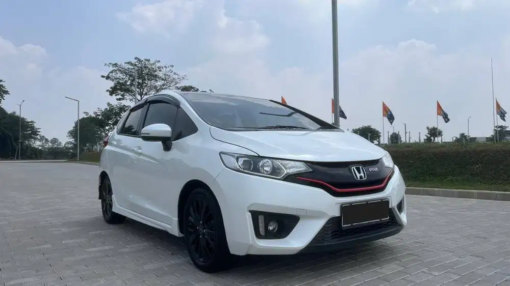Honda Jazz RS GK5 Black Top Limited  AT Matic 2014