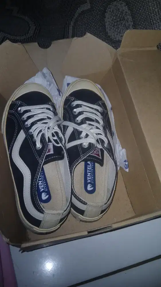 jual aja nih sepatu ventela ori baru 1x pake