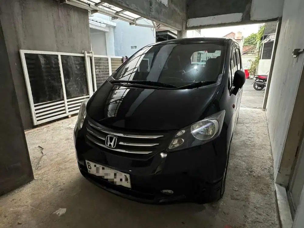 Honda Freed 2009 Bensin