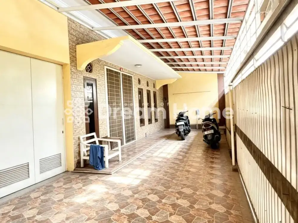 Rumah Nyaman Siap Huni 2.5 Lantai