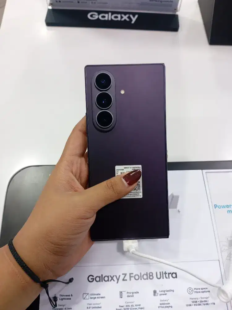 Kredit Handphone Samsung galaxy Z Fold 8 Ultra