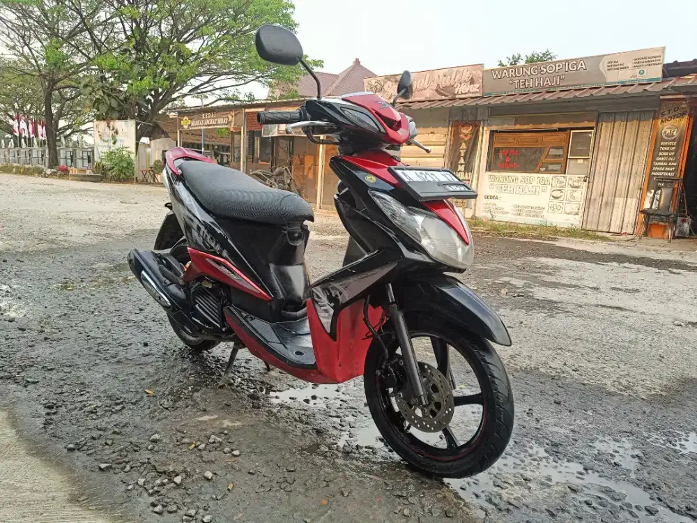 Yamaha Xeon thn 2012 cw merah 125cc original mesin halus terawat baik