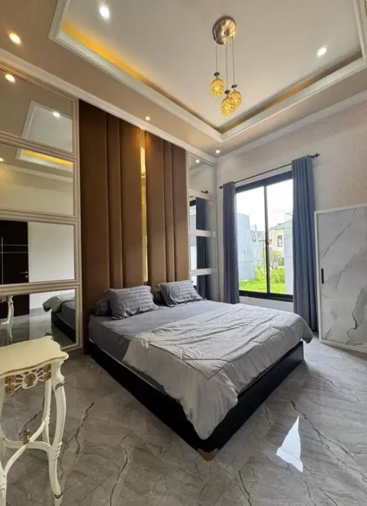Dijual MURAH rumah 2 lantai di kota BATU
