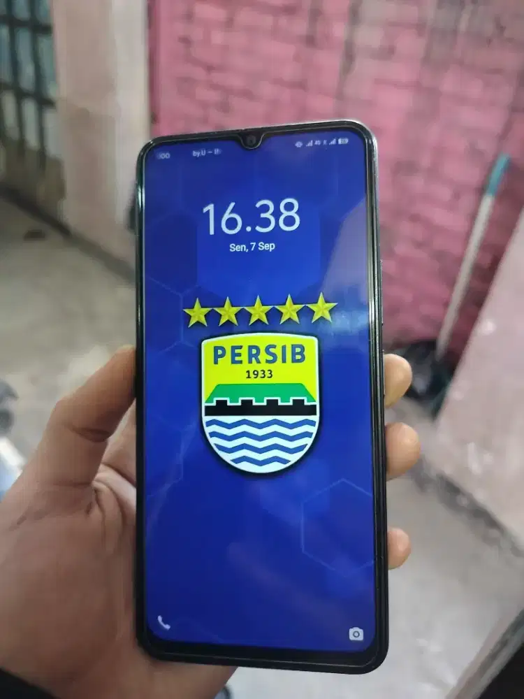 Vivo y22 hp only