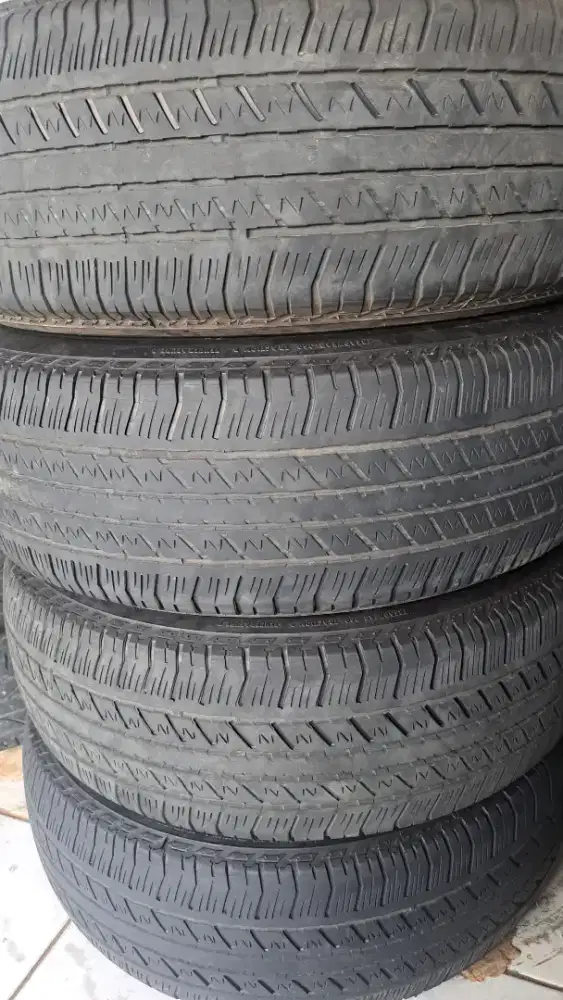 265 65 r17 bridgestone dueler ht fortuner pajero