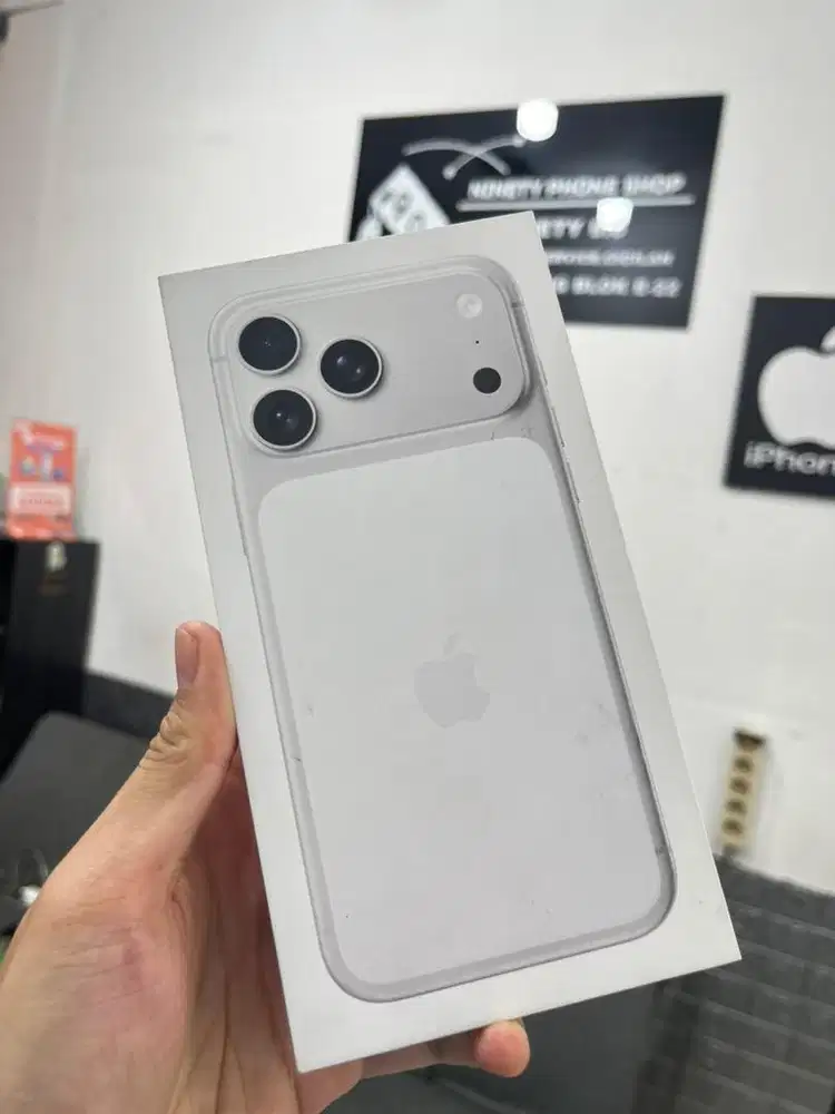 Iphone 17 promax 256gb