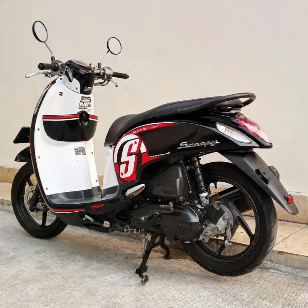 HONDA SCOOPY SPORTY TAHUN 2016 CASH ONLY