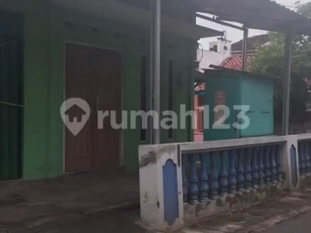 Rumah Di Jl Lampertengah Cocok Untuk Usaha
