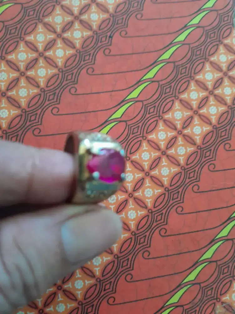 Jual batu permata ruby