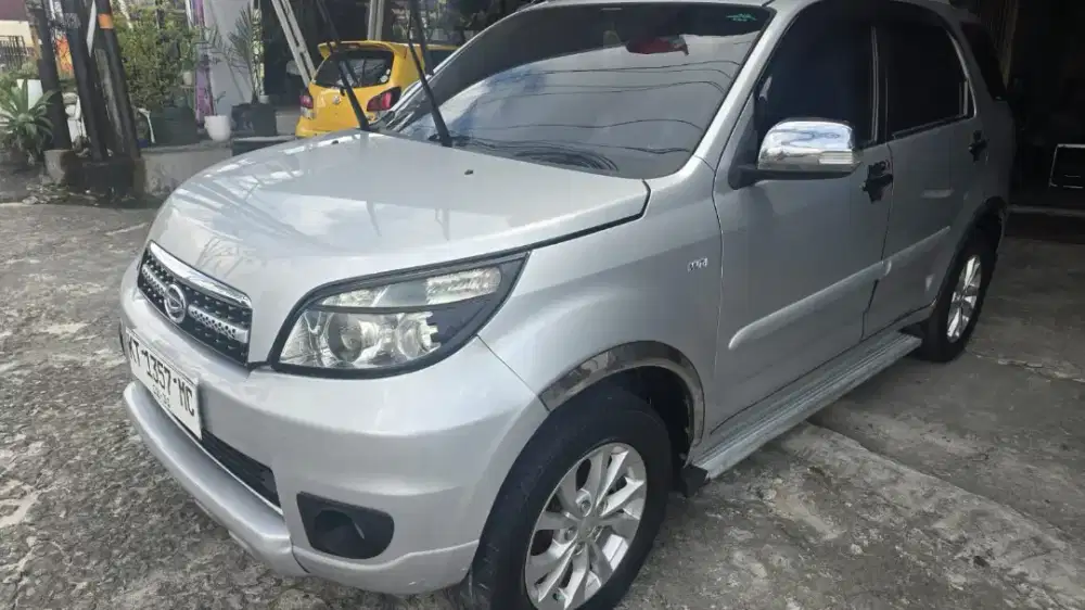 Terios TX 1.5 Matik 2011 siap pakai