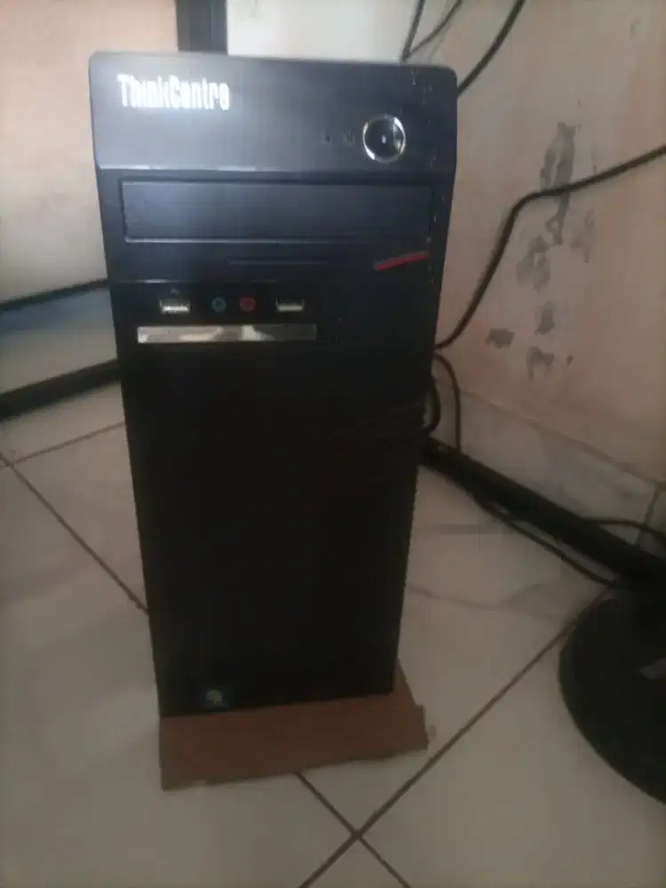 Pc lenovo think centre core i3 gen 4