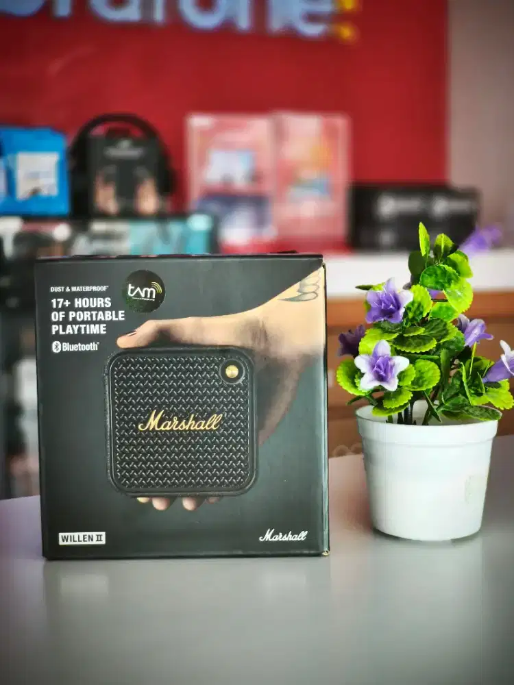 Marshall Willen II Portable Speaker - Black & Brass