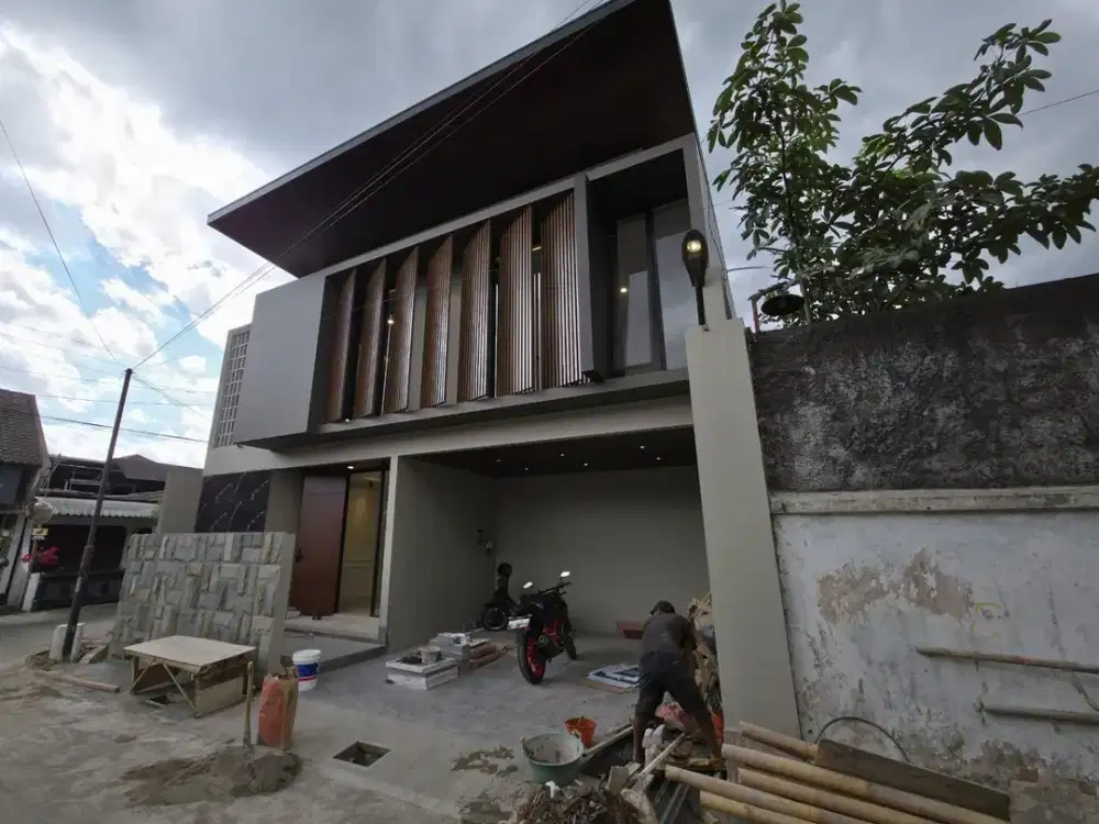Rumah Mewah Private Pool Fully Furnished dekat UGM Jalan Kaliurang Banteng Sleman