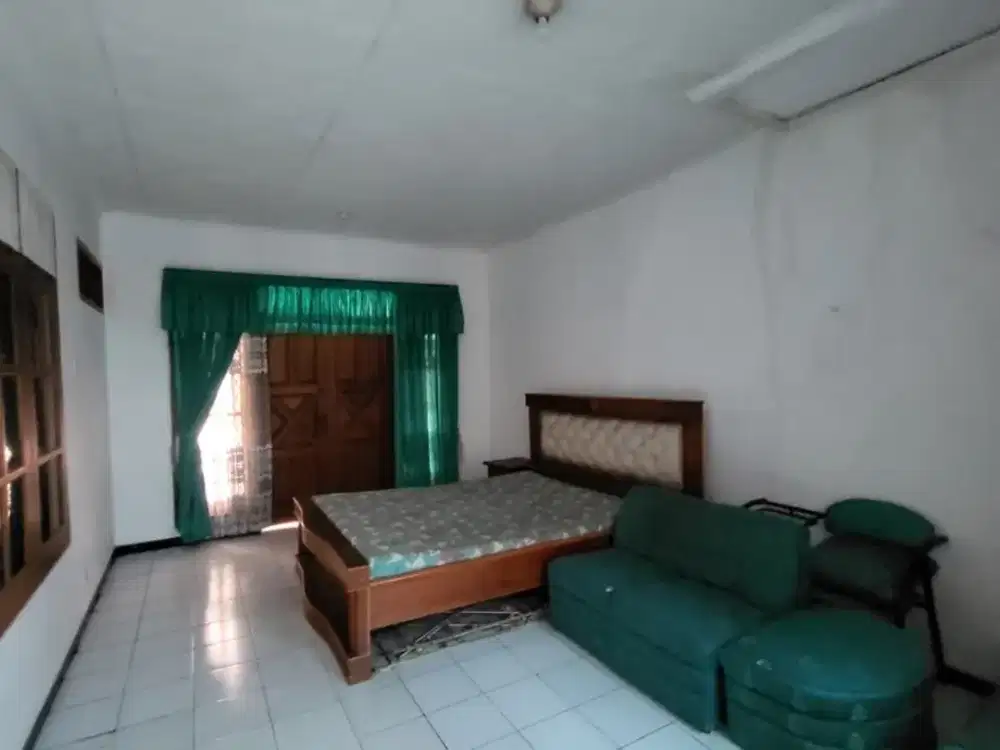 Investasi Hunian Strategis 303 m², 6 Kamar & Dekat Tol