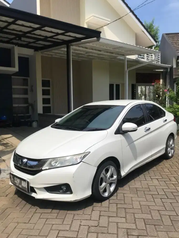Honda city i-VTEC 2015