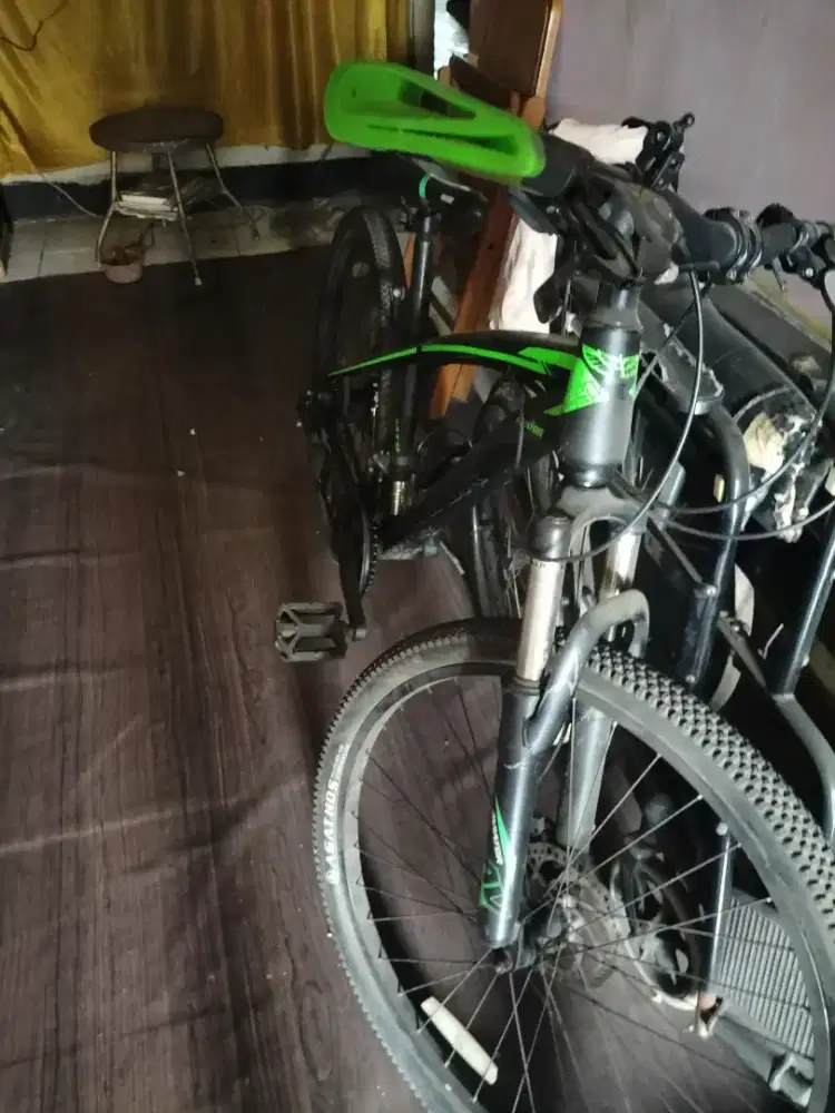 Sepeda gunung aviator mulus semua orisinil