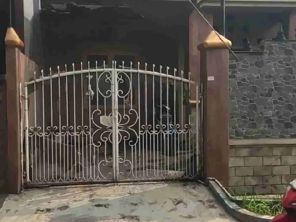 Rumah Di Banjar Wijaya Dalam Cluster