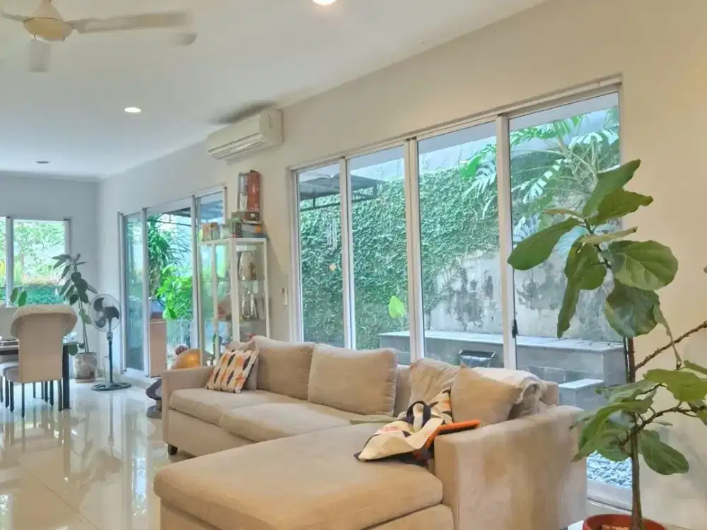 Dijual Rumah Nego Sampai Jadi! Cluster Cajuputih De Park BSD City dengan Kolam Koi, Hunian Mewah di BSD 4+1Kt Semi Furnished