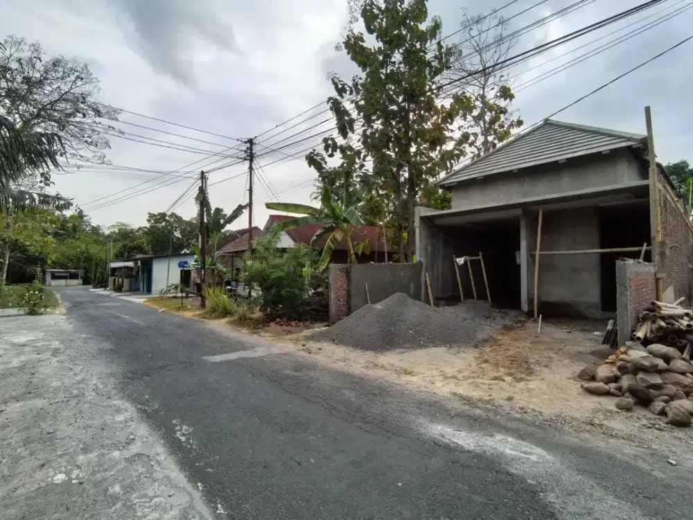 Rumah The Breeze Hill dekat Calon POLDA DIY Sidomulyo Godean