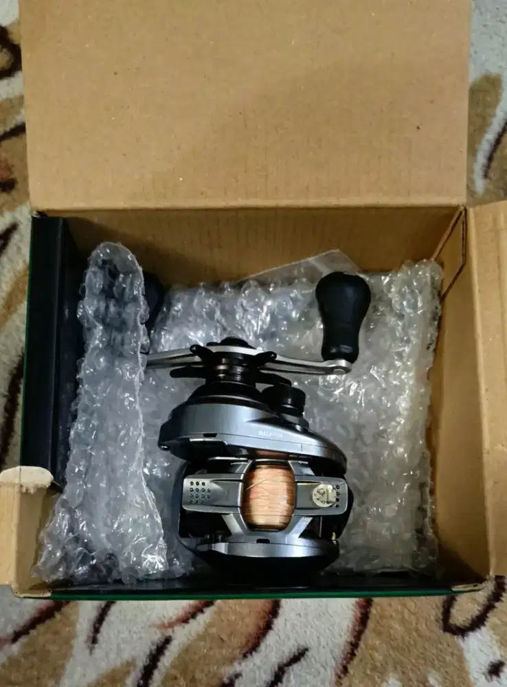 Alat pancing merek shimano