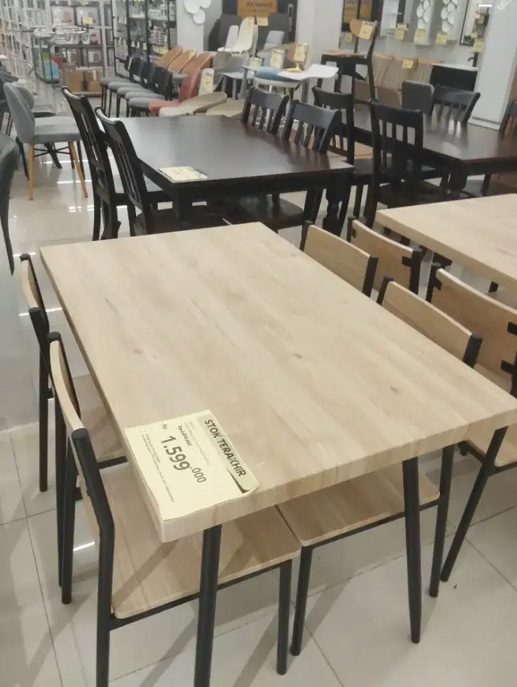Lexon table set INFORMA