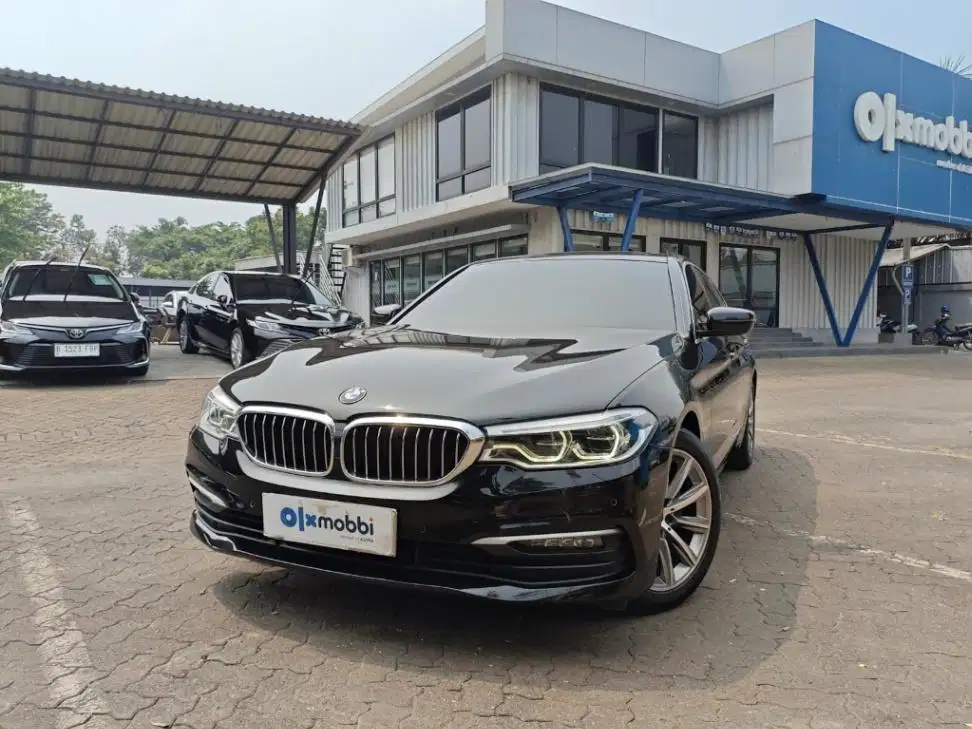 KM Rendah - BMW 520i 2.0 Bensin-AT 2019