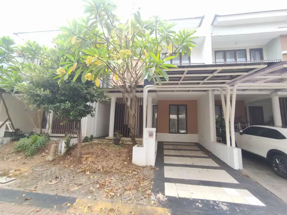 Rumah 2 Lantai Disewakan Termurah Cakep Langsung Huni Saja di Discovery Sektor 9 Bintarojaya
