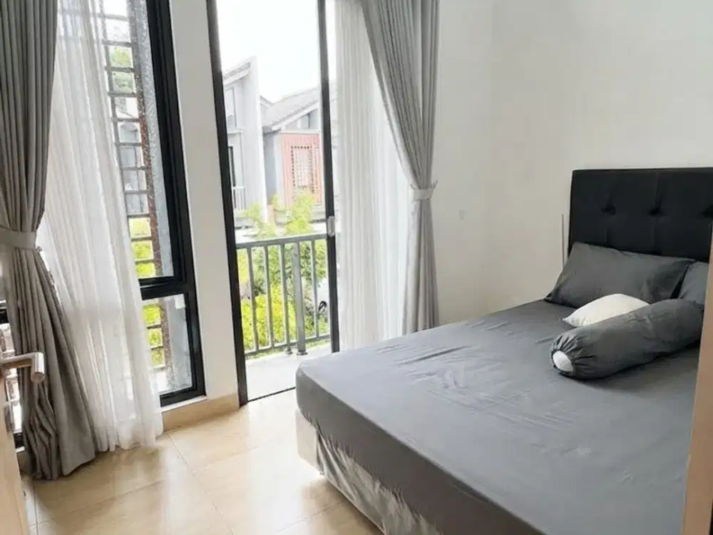 Hot Deal !! Dijual Rumah Furnish di cluster Lumihouse Under 1M di Legenda Wisata Cibubur