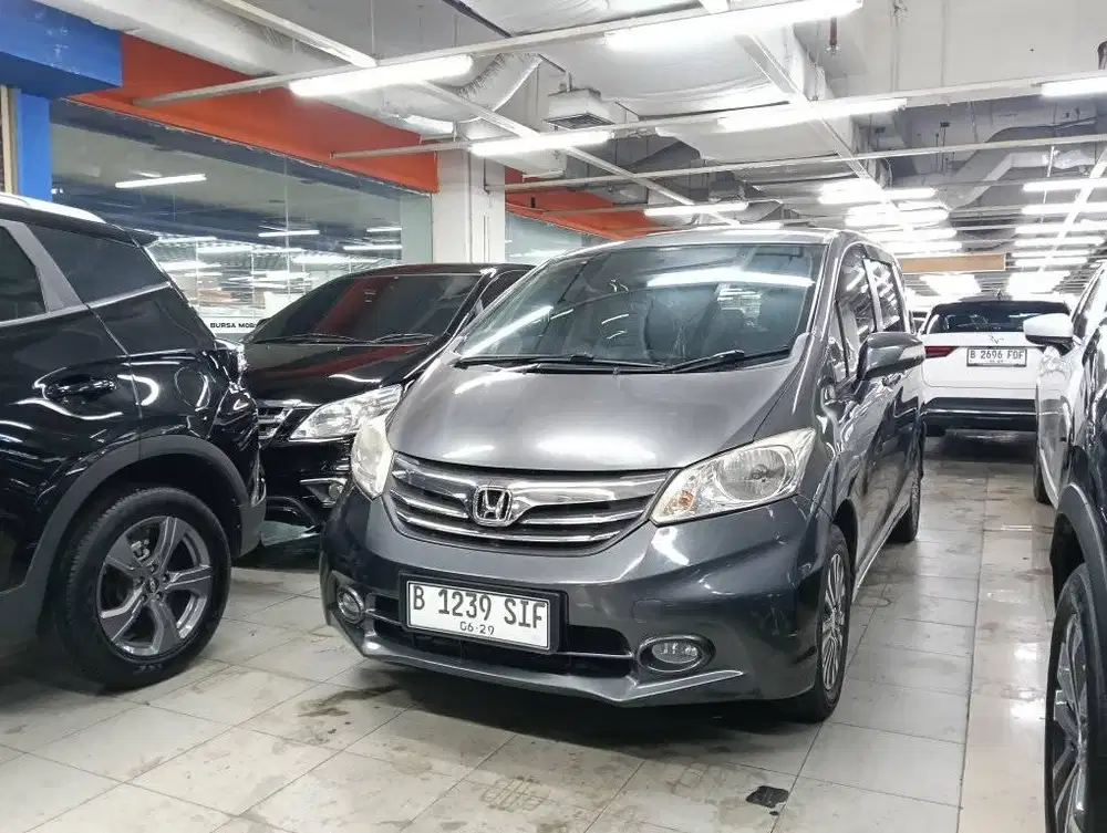 Honda Freed 1.5 PSD Automatic 2014