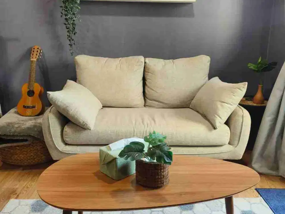 Dijual apartemen sentra Timur Residence lantai rendah furnished