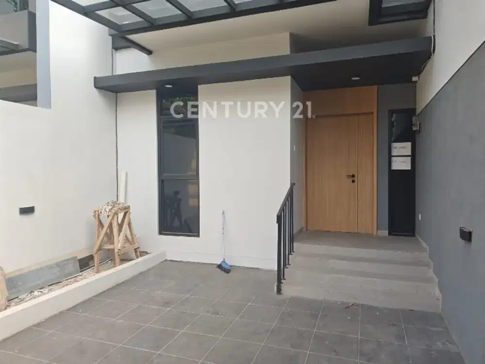 Rumah Minimalis 2 Lantai Dalam Komplek Di Pulomas