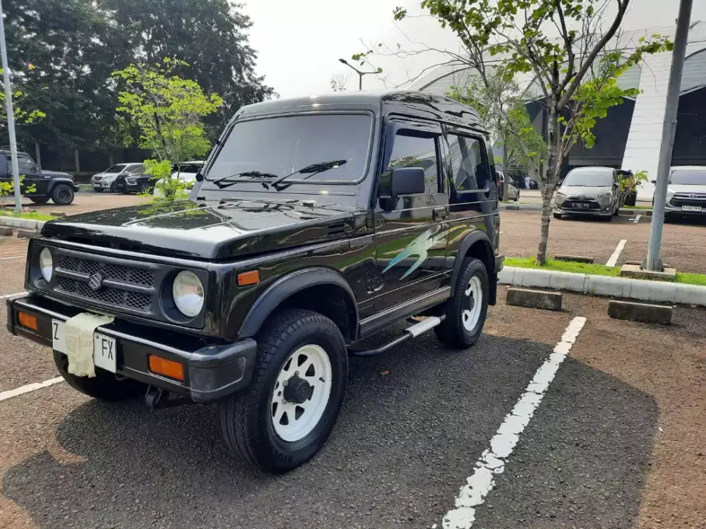 Dijual Katana GX 1995 2 WD..original